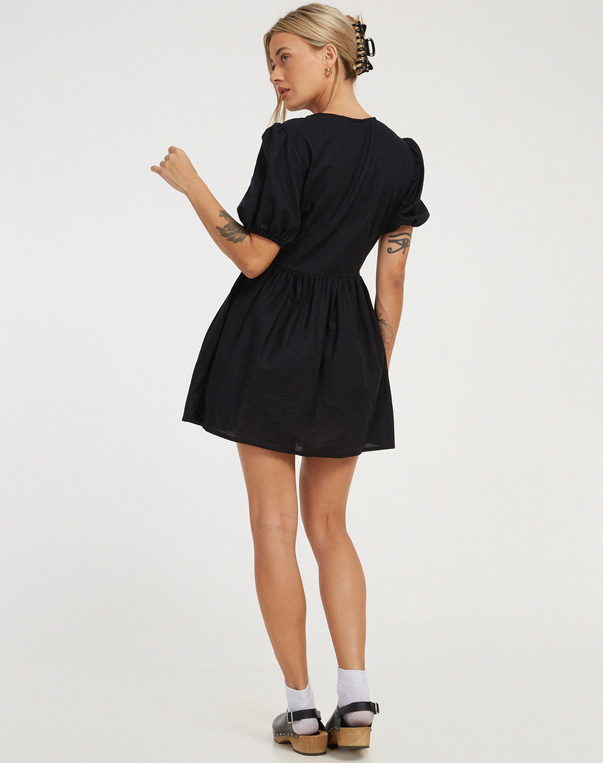 immagine di Shirley Mini Dress in nero