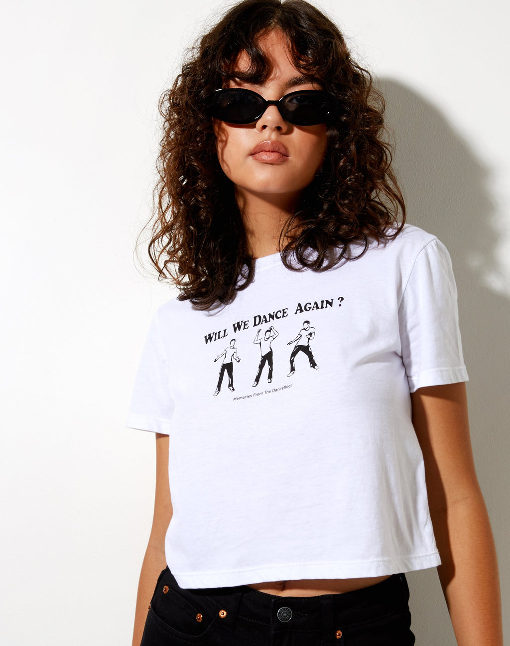 T-shirt striminzita in bianco Will We Dance Again
