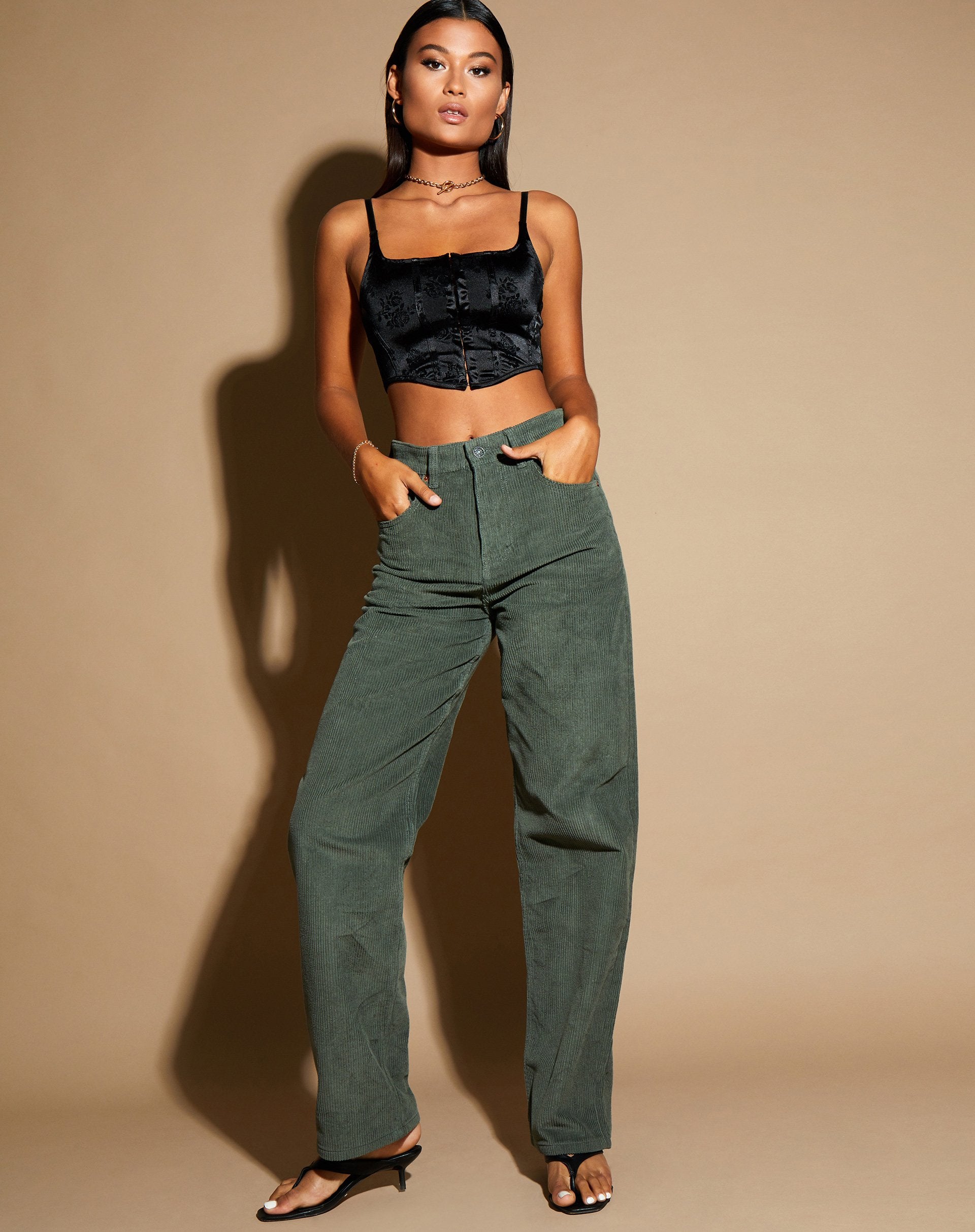 Immagine di Elicia Crop Top in Black Rose Flock