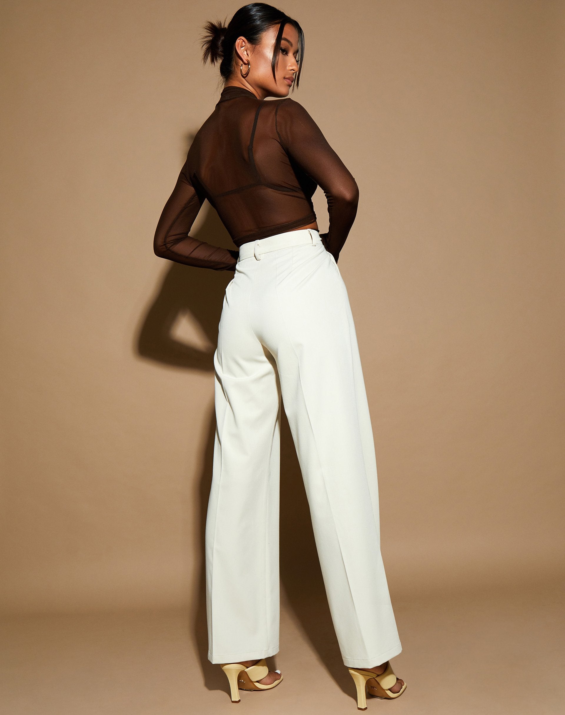 Immagine di Sauja Crop Top in Mesh Chocolate