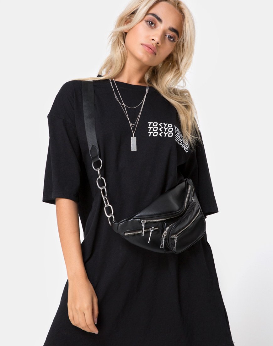 Immagine della t-shirt oversize Sunny Kiss in Tokyo Techno
