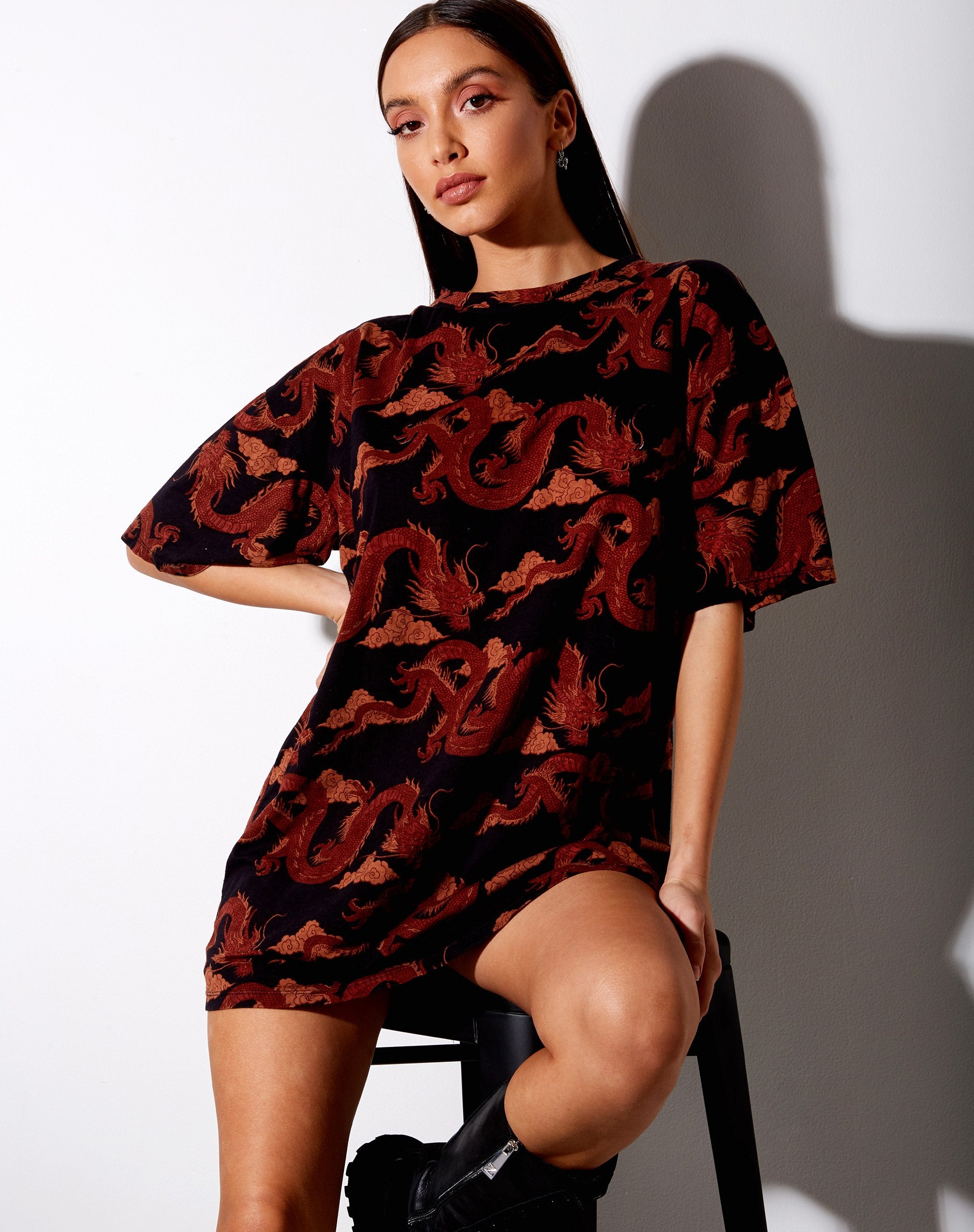 Immagine della t-shirt Sunny Kiss in tonalità arancione Dragon