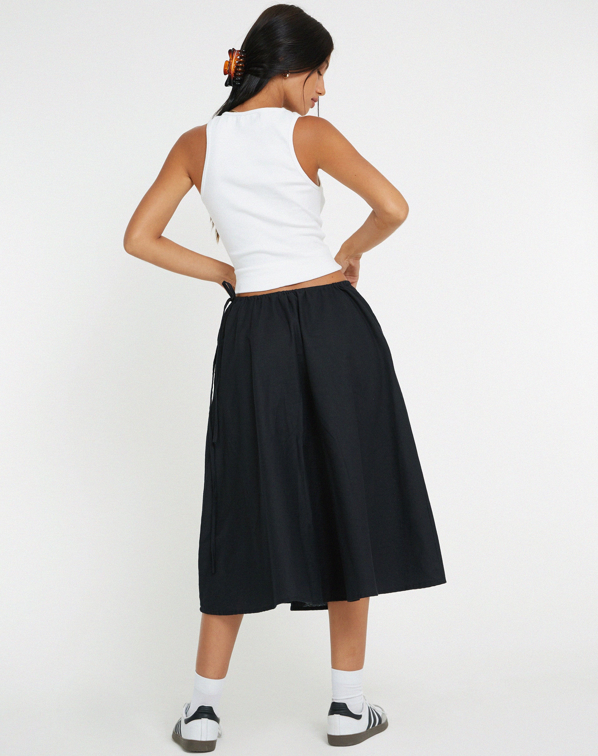 immagine di Takara Midi Skirt in nero