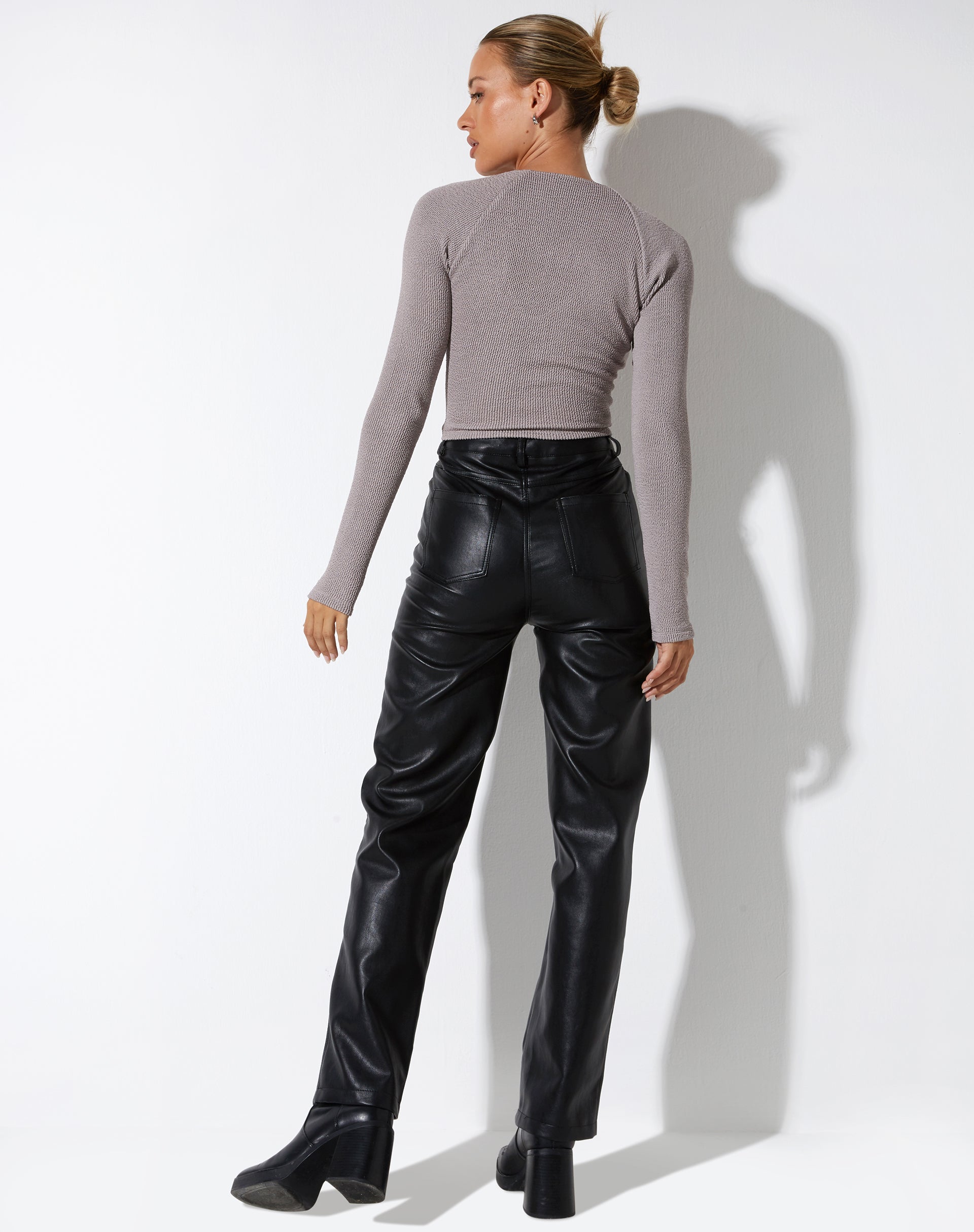 immagine di Tamar Top a maniche lunghe in jacquard a coste Tan