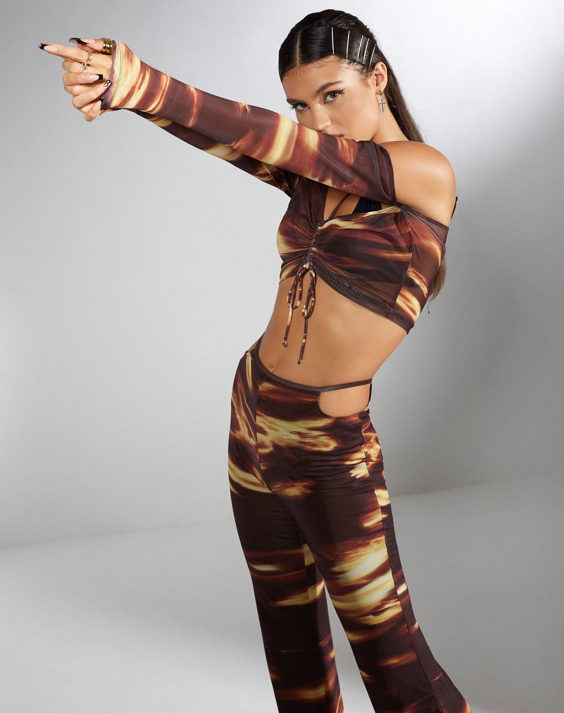 Immagine di MOTEL X IRIS Tapi Crop Top in Bleach Drip