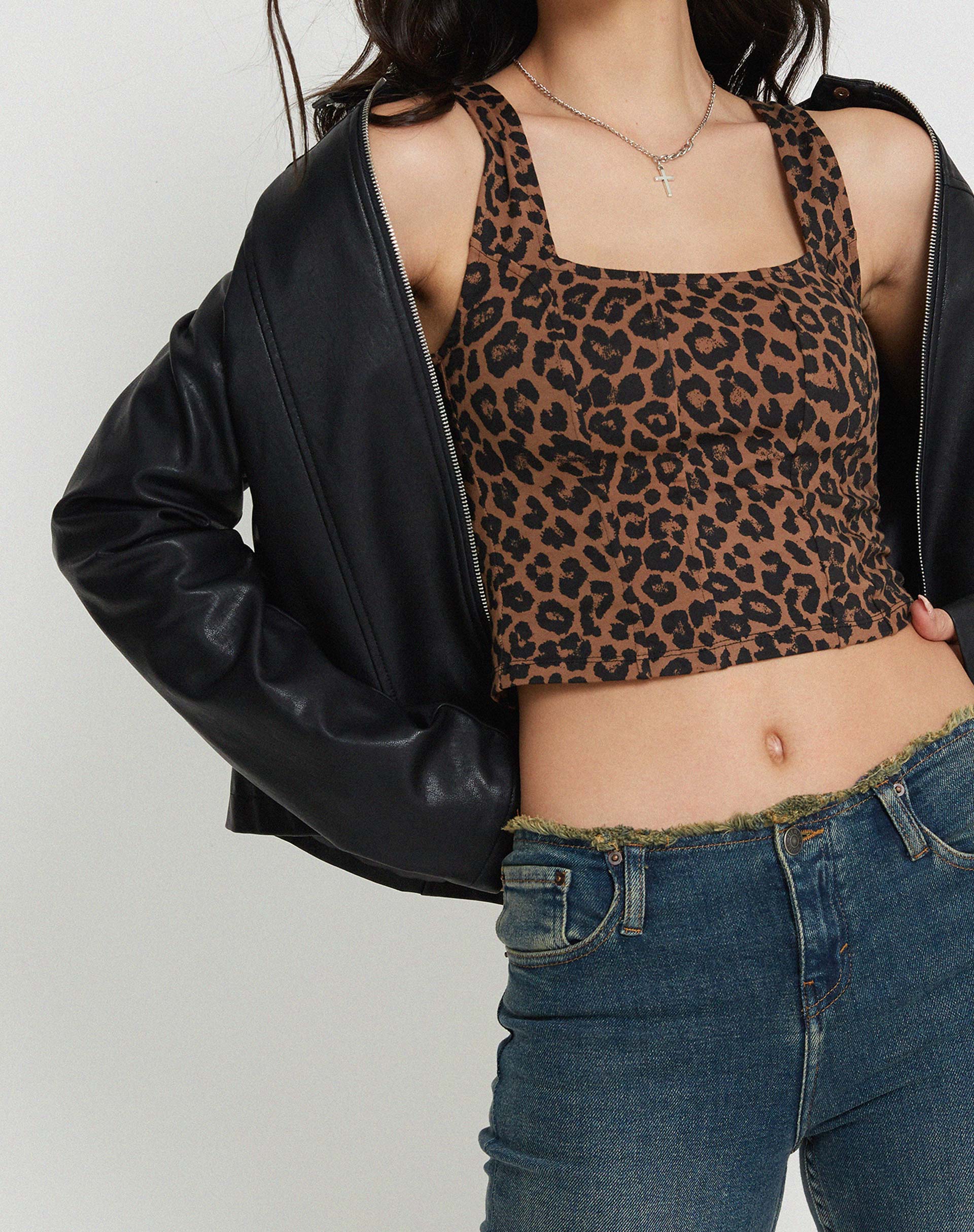 Immagine di Teisa Crop Top in Brown Leopard Daze