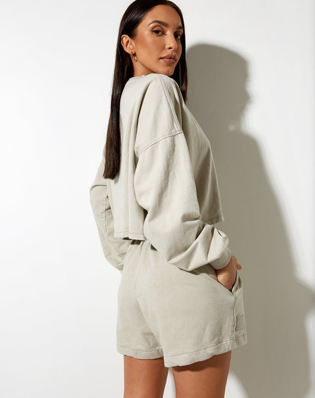 Terry Short in Latte di Cocco Cherubino Etichetta L'amour Embro