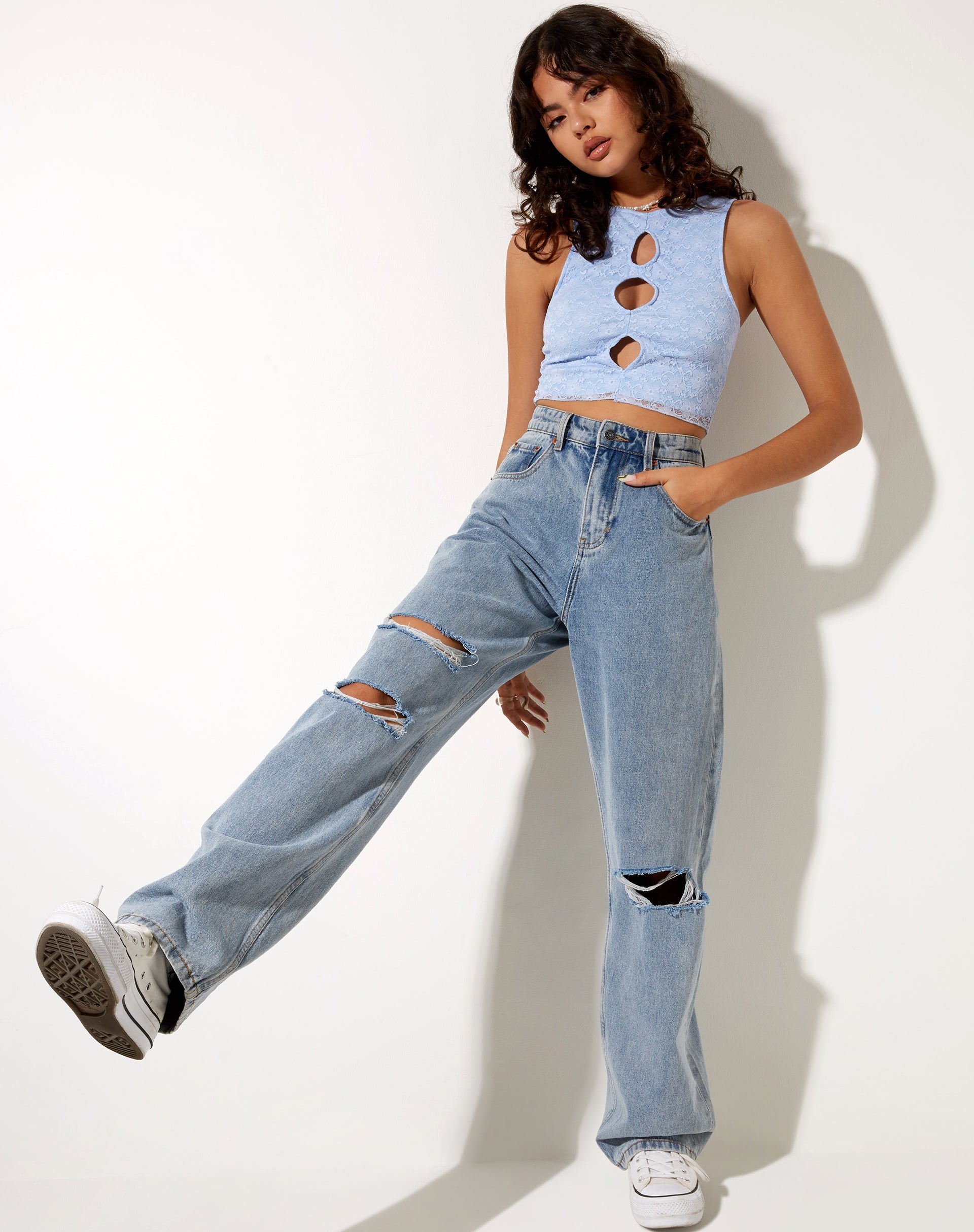Immagine di Tiati Crop Top in pizzo blu polvere