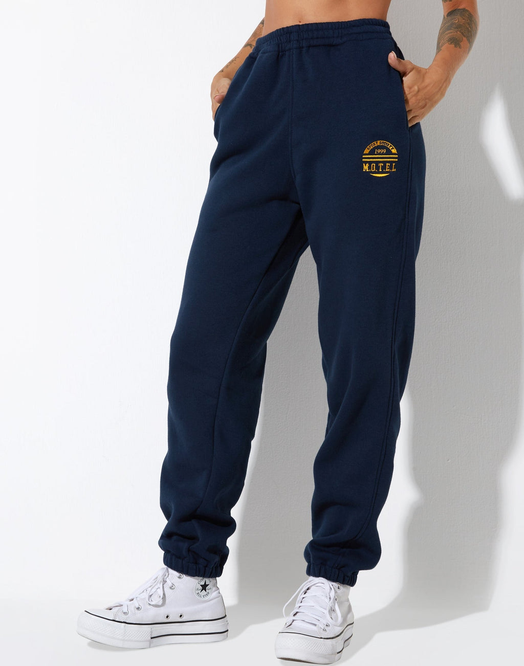 Basta Jogger in maglia a strisce di agrumi della Marina Militare Calcio 1999