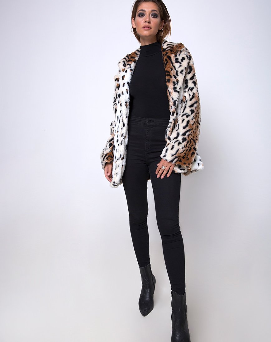 Immagine del cappotto Tina in pelliccia ecologica leopardata