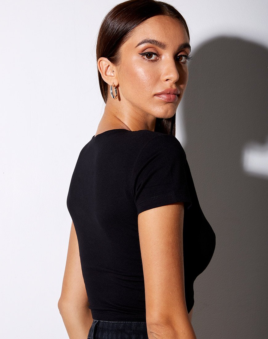 Immagine di Tiney Crop Tee in nero Scorpio Diamante