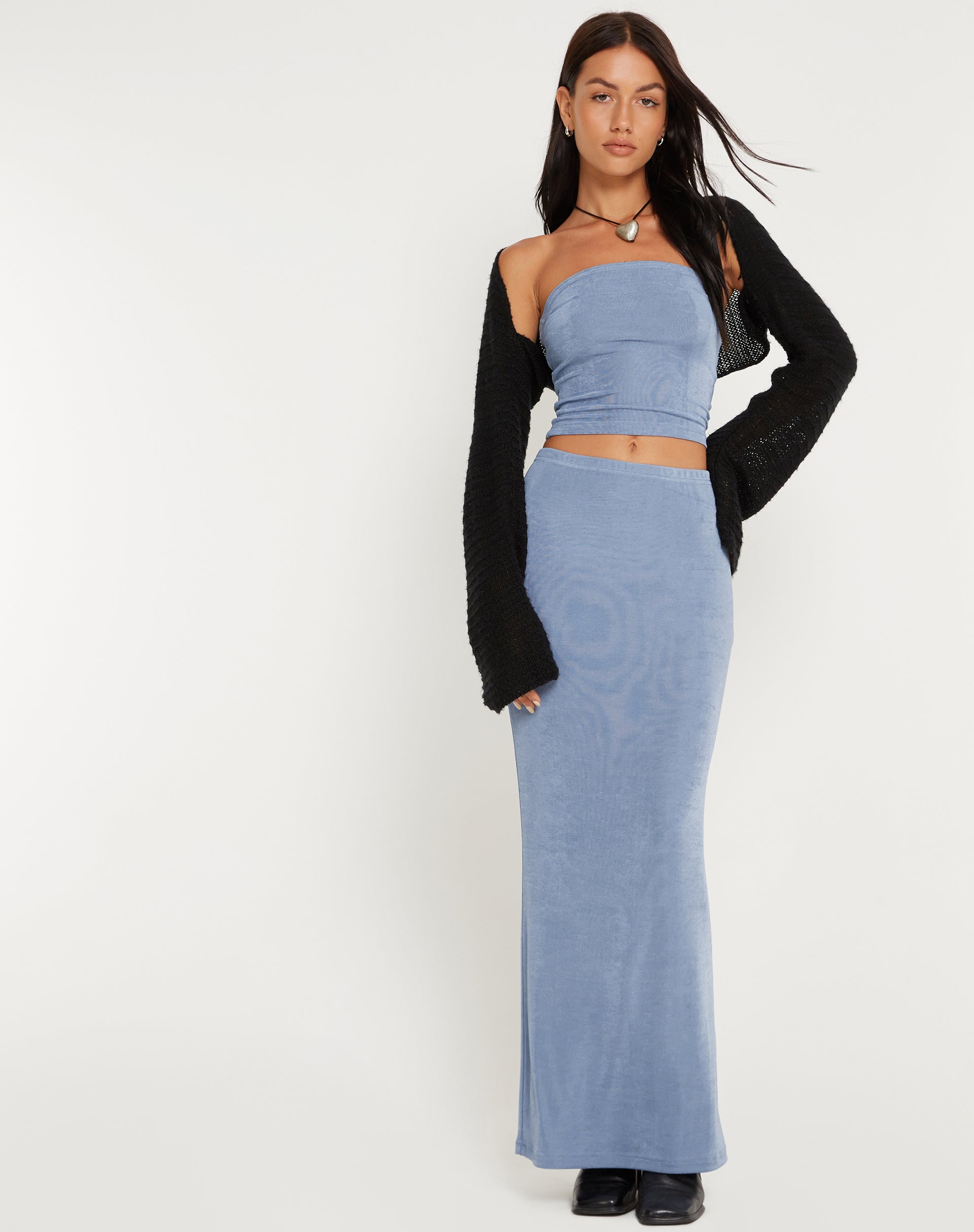 immagine di Tiska Crop Top a fascia in blu ardesia