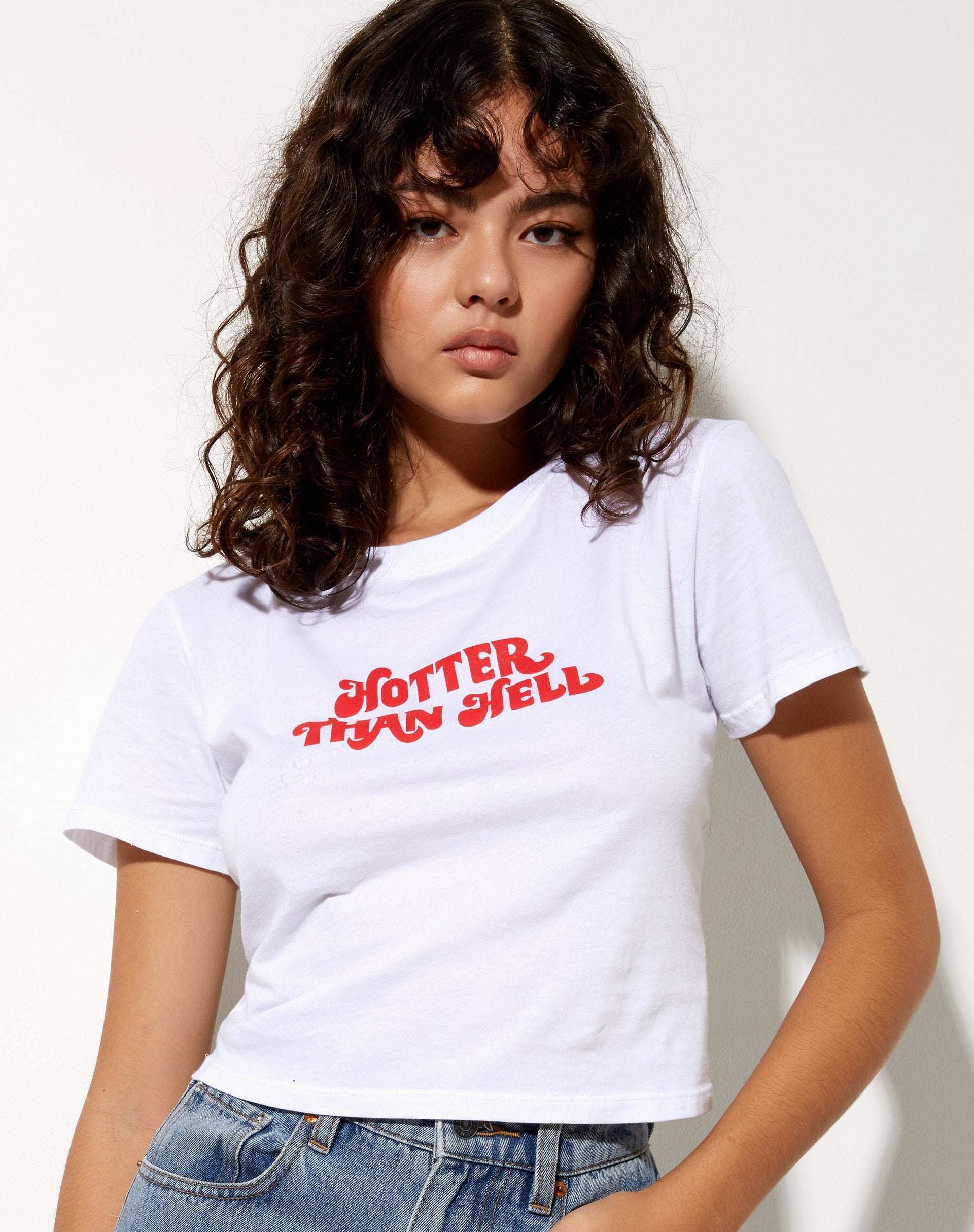 Immagine di Shrunk Tee in bianco Più caldo dell'inferno