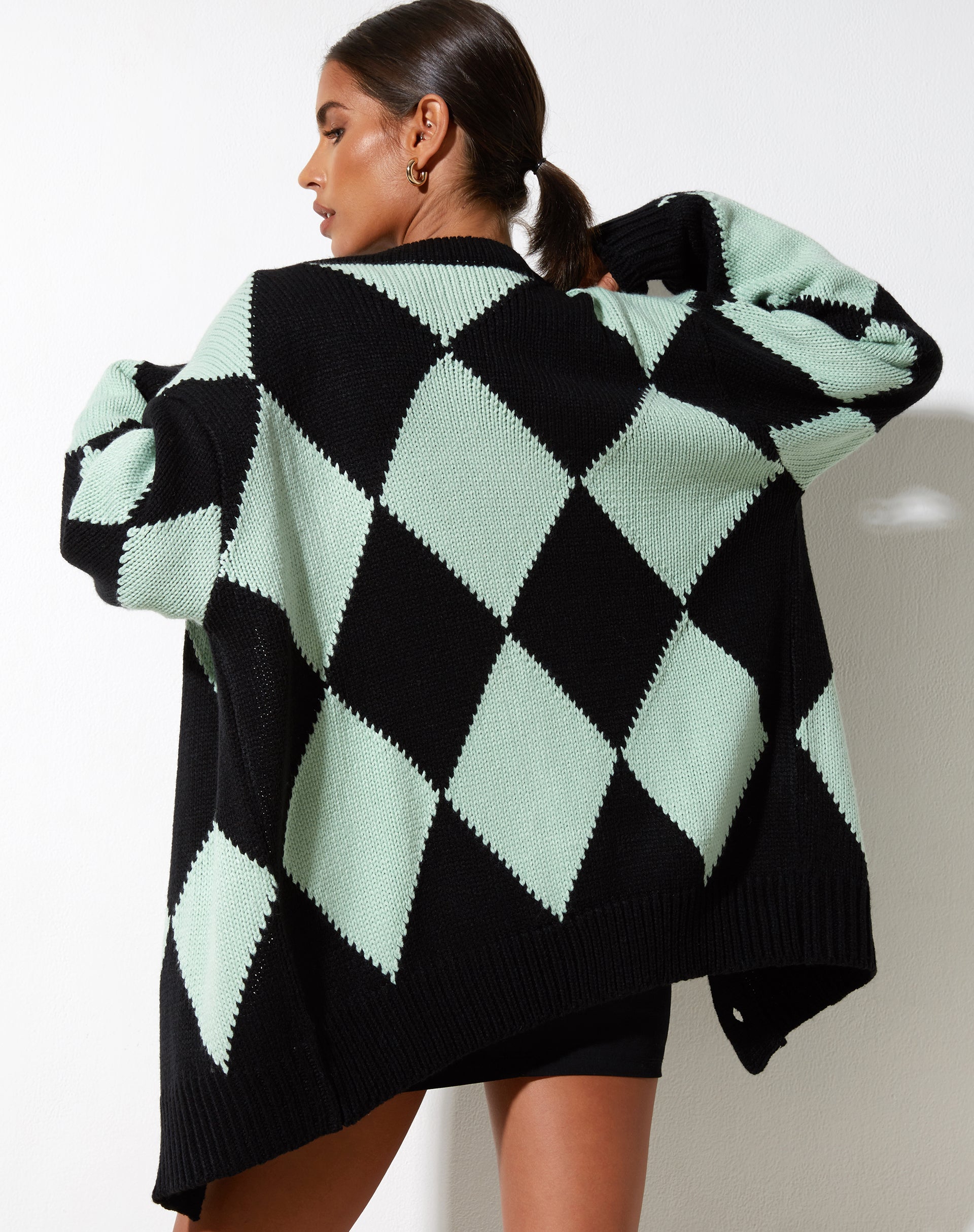Uriela Cardi in Harlequin Nero e Menta