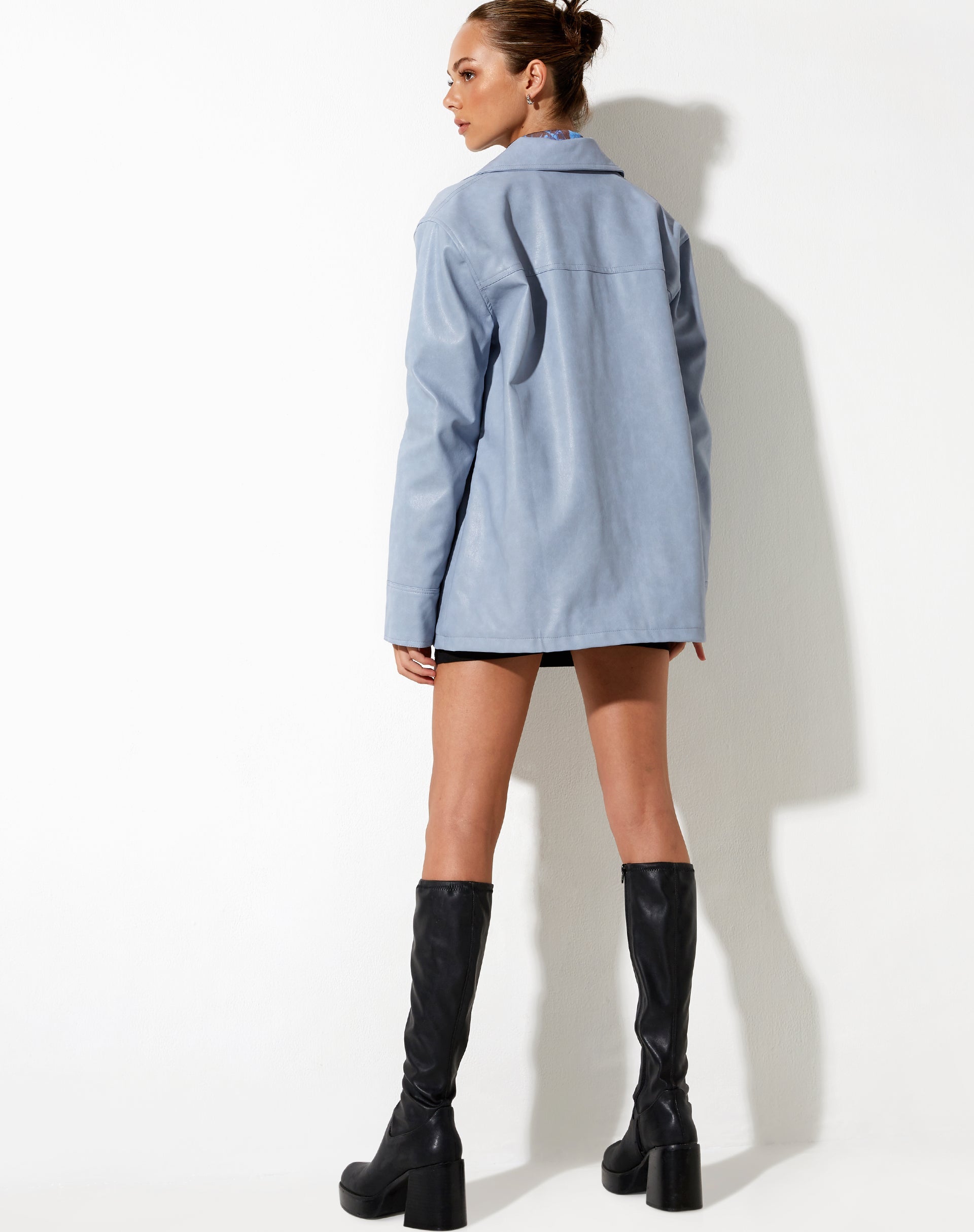 immagine della giacca Walta in PU Powder Blue
