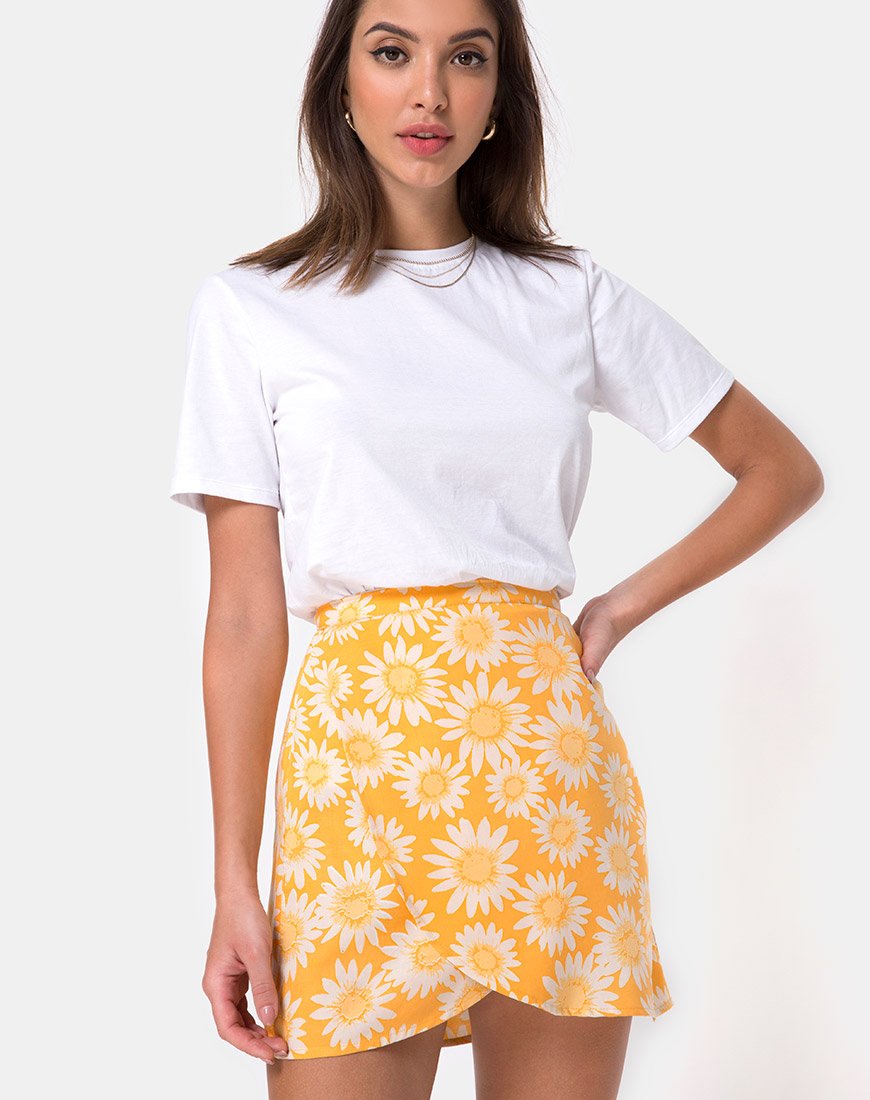Immagine di Derla Wrap Skirt in Sunkissed Floral Yellow