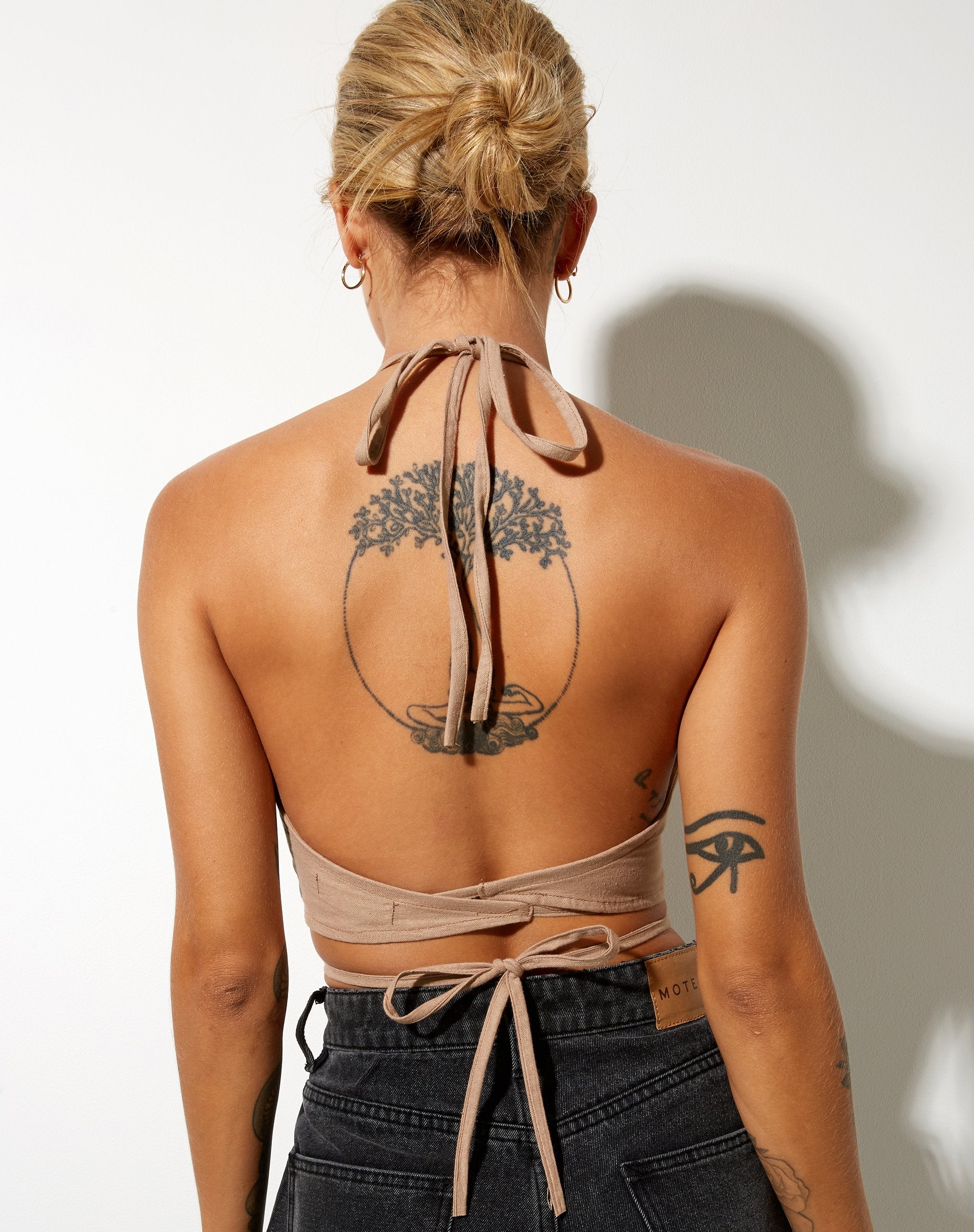 Immagine di Wu Crop Top in Rami Biscuit