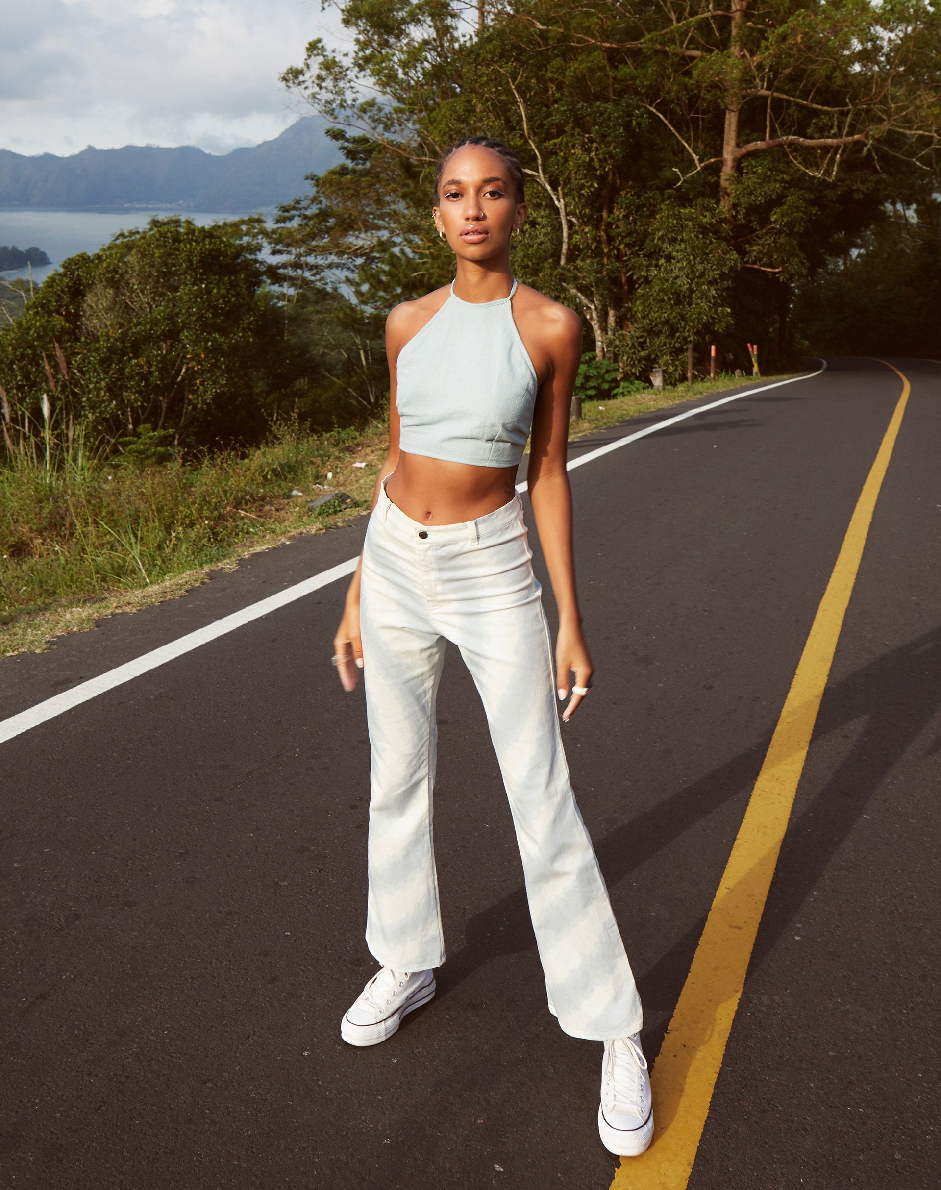 Immagine di Zoven Pantalone in blu e bianco Swirl