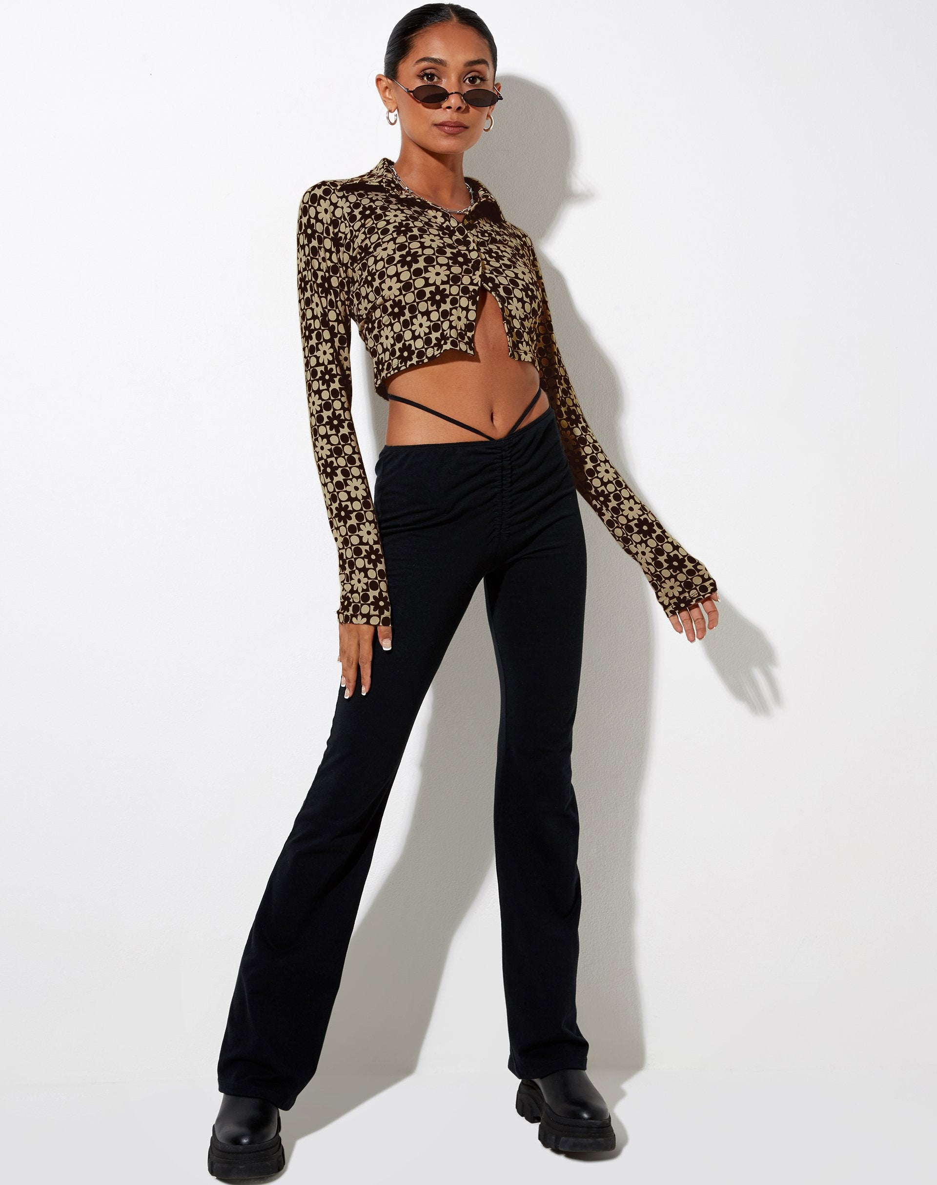 Immagine di Ryals Crop Top in Patchwork Daisy Brown