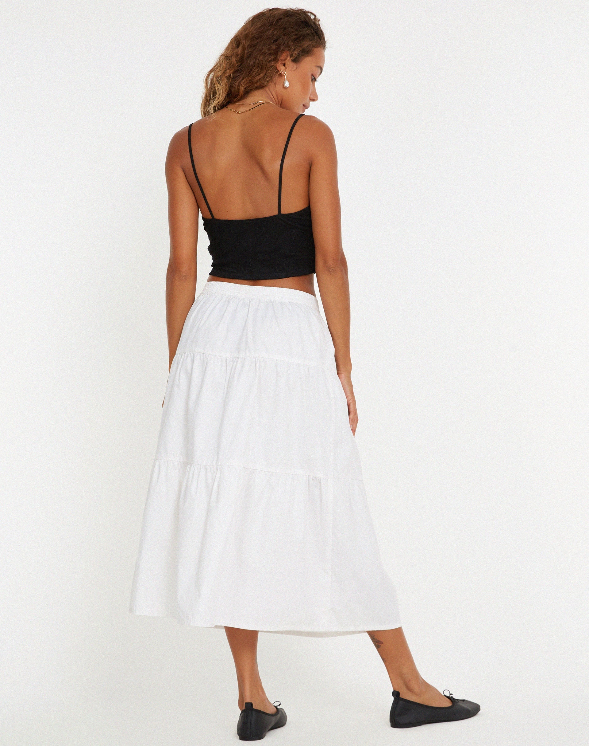 immagine di Yecaca Crop Top in pizzo nero