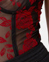 Romantico gregge di rose rosse