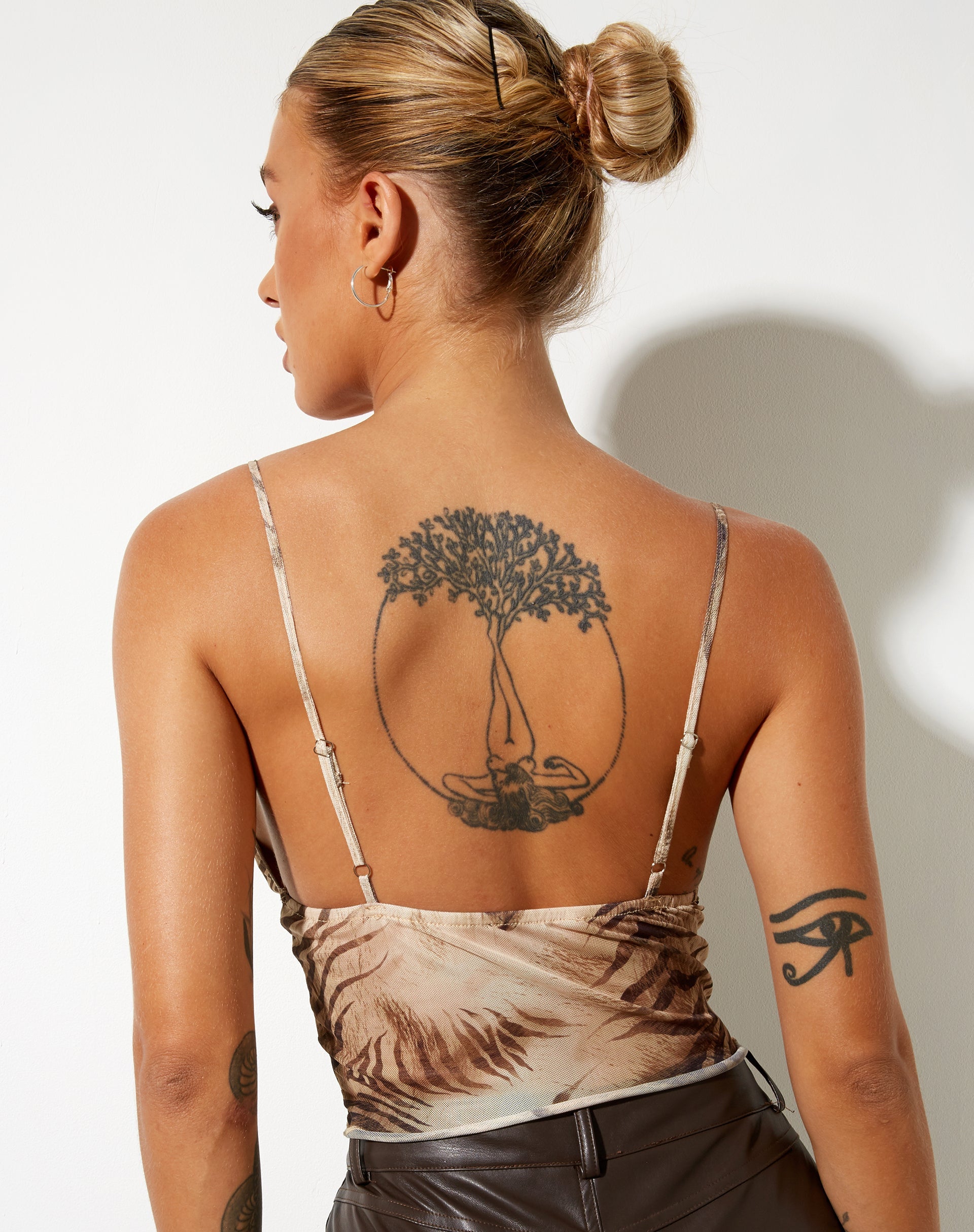 Immagine di Yena Crop Top in Tiger Brown
