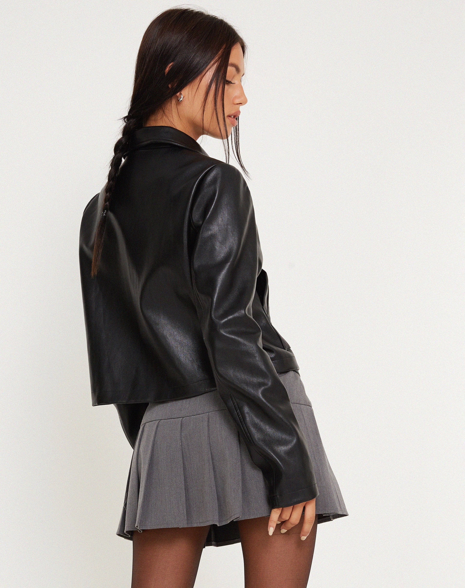 immagine di Giacca Yonde Zip Up in PU Nero
