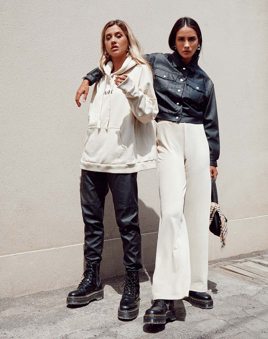 Pantaloni Obeli in crema a coste