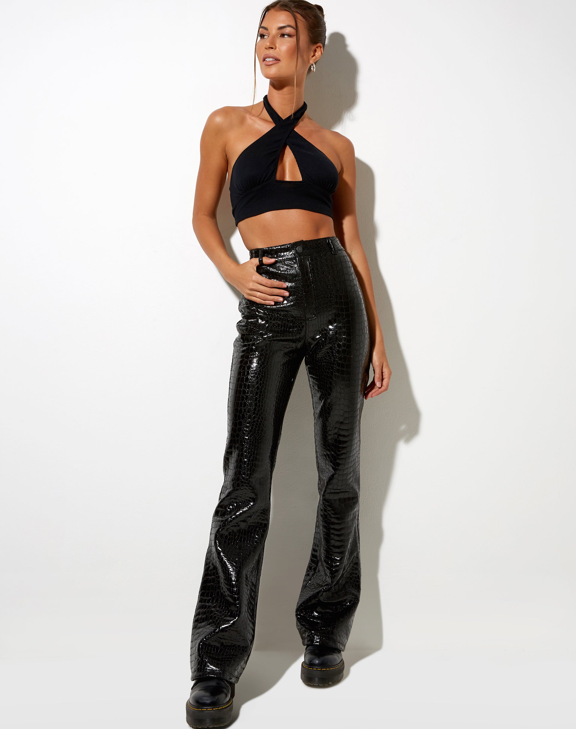Immagine di Zoven Pantalone Flare in Croc PU Nero