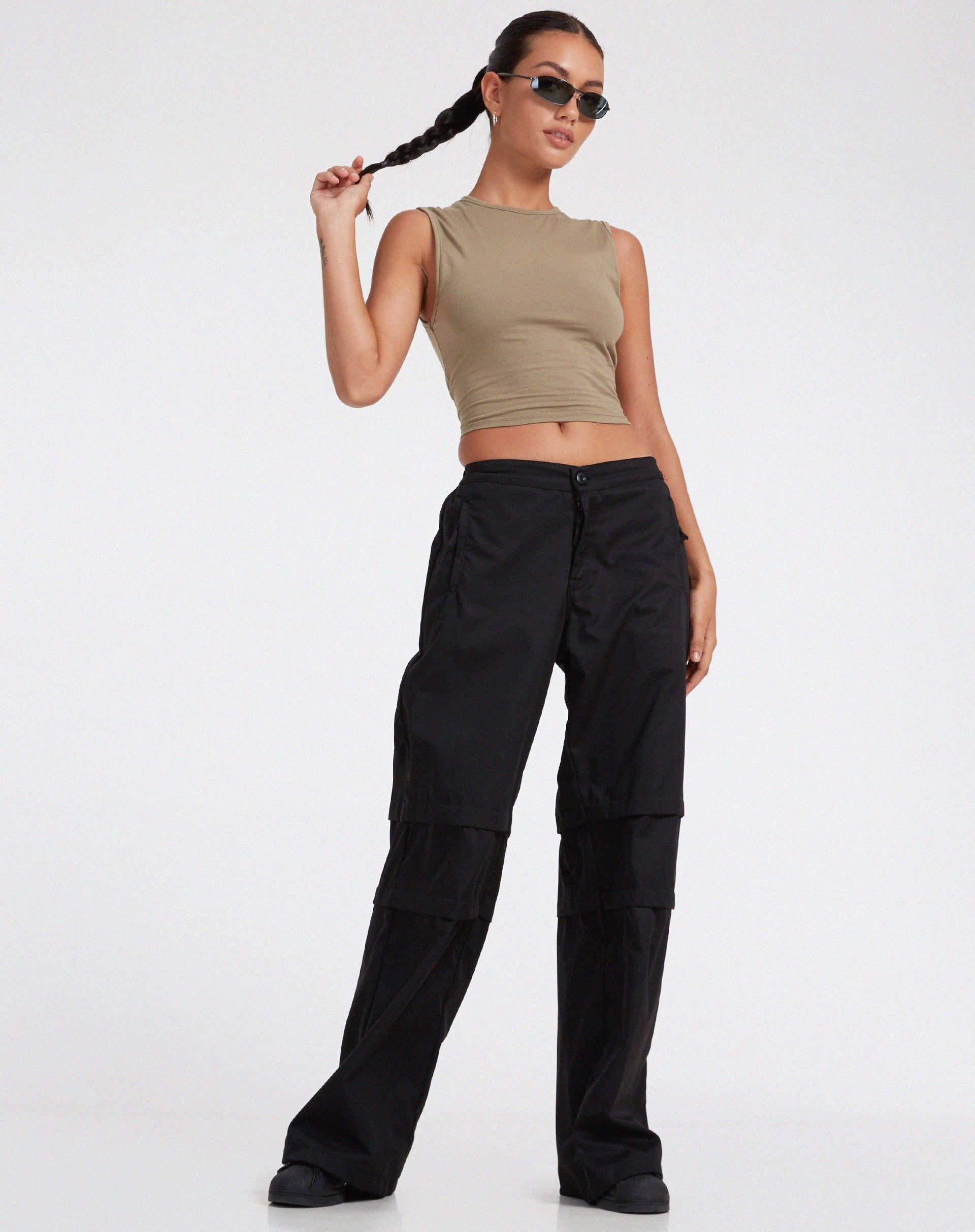 Immagine di Eilid - Pantalone a gamba larga in nero Drill