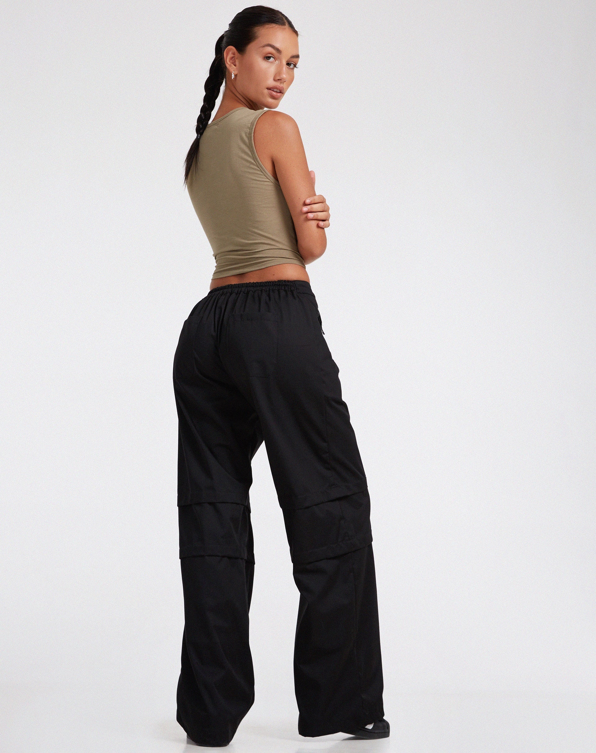 Immagine di Eilid - Pantalone a gamba larga in nero Drill