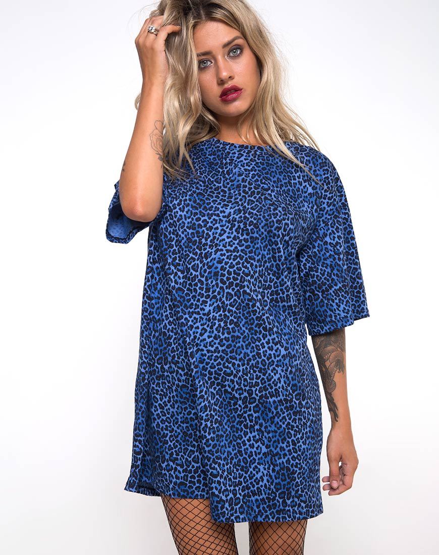 Tee oversize Sunny Kiss in Leopard Royal Blue